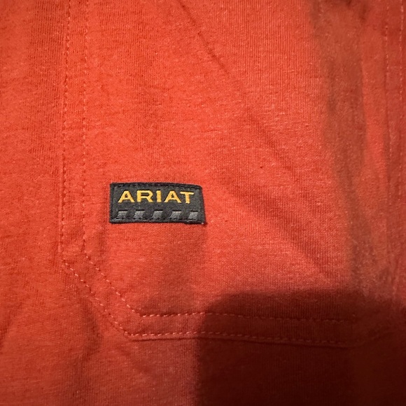 Ariat Men's Red Long Sleeve Shirt - Picture 2 of 5